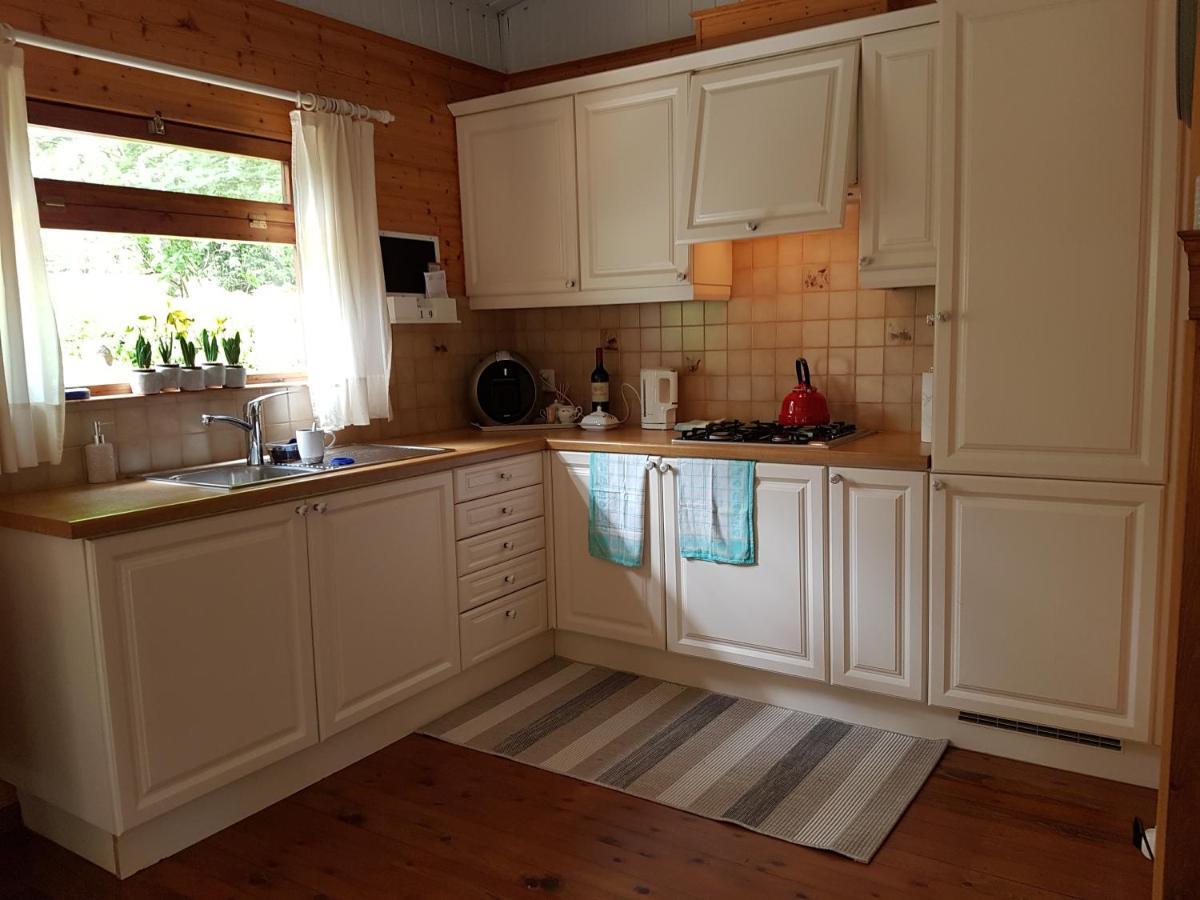 Charme Chalet Zutendaal Esterno foto