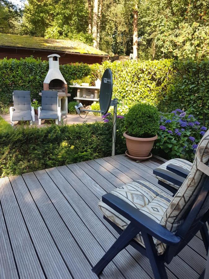 Charme Chalet Zutendaal Esterno foto