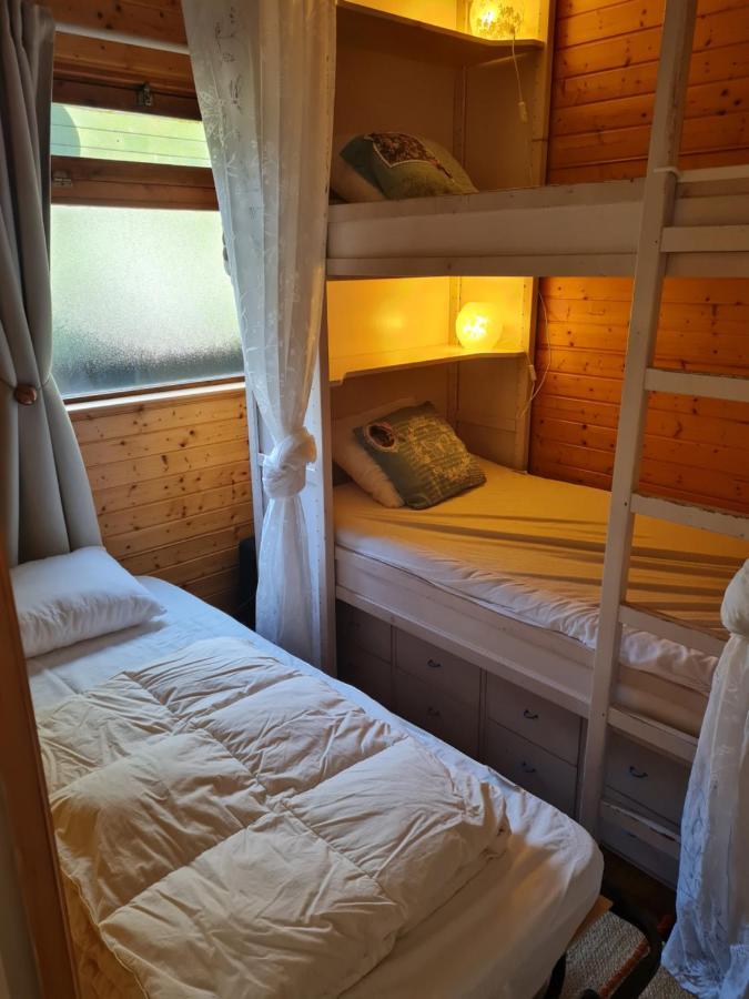 Charme Chalet Zutendaal Esterno foto